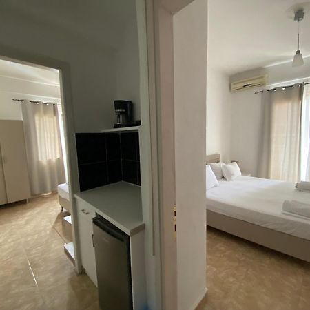Central Hotel Parga Exterior photo