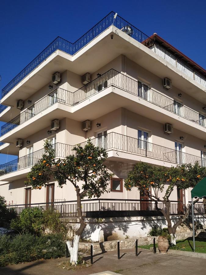 Central Hotel Parga Exterior photo